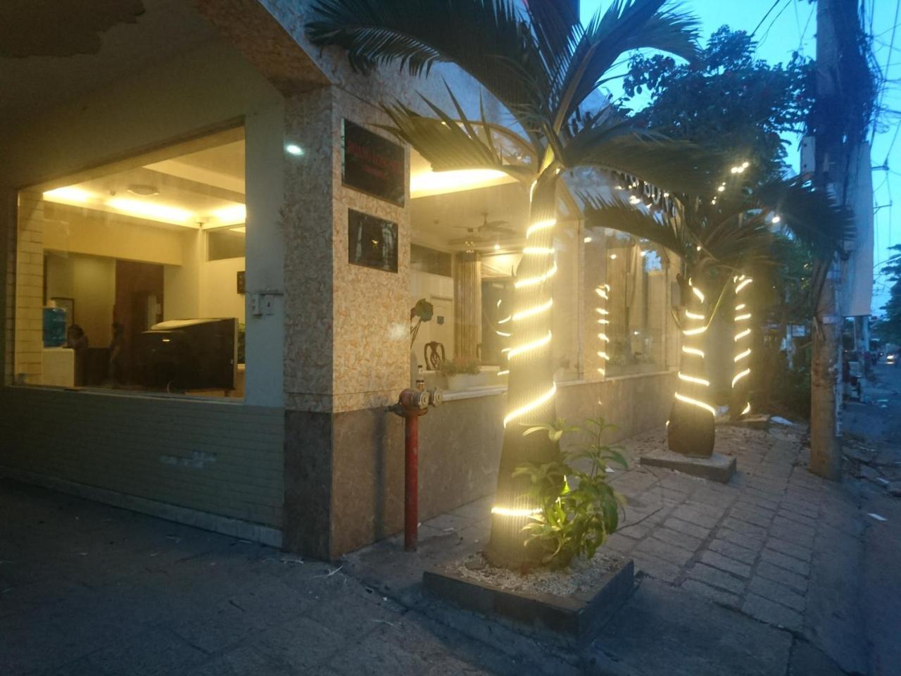 Hotel The Six Hotel-hoang Long Son 3 2*
