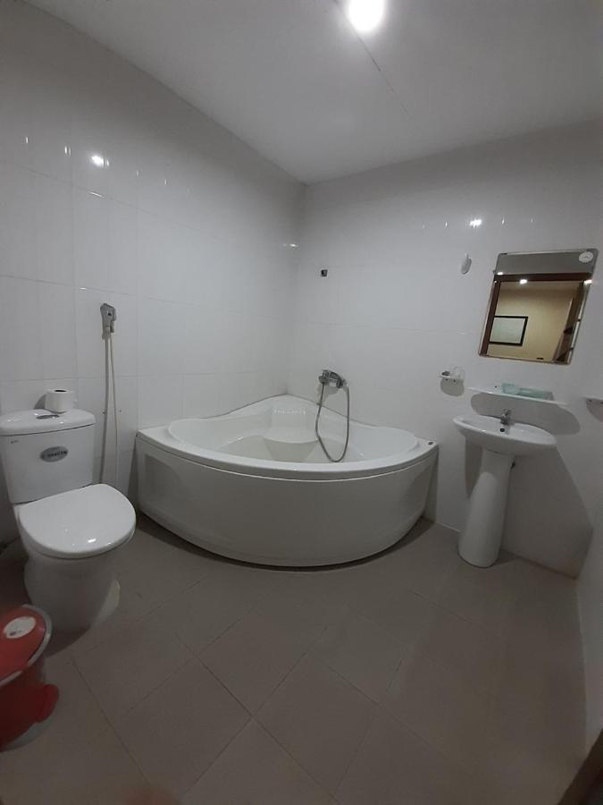 Hotel The Six Hotel-hoang Long Son 3 Ho Chi Minh City